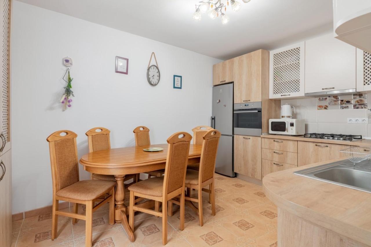 Brasov Centrul Vechi - 67Sqm - 2Min To Counsel Square Leilighet Eksteriør bilde